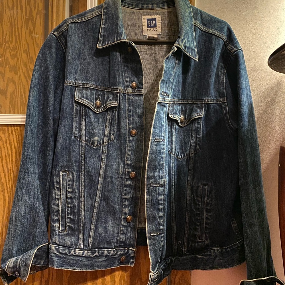 GAP Factory size L denim jacket